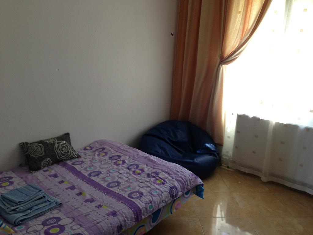 Apartments Svetlana Utjeha Phòng bức ảnh