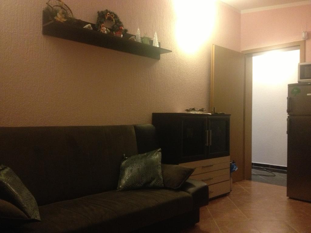 Apartments Svetlana Utjeha Ngoại thất bức ảnh
