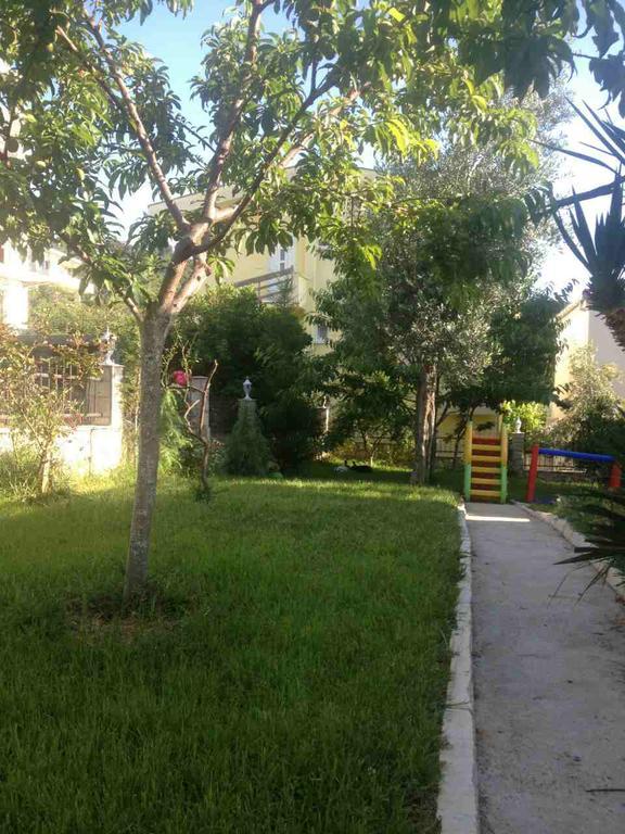 Apartments Svetlana Utjeha Ngoại thất bức ảnh